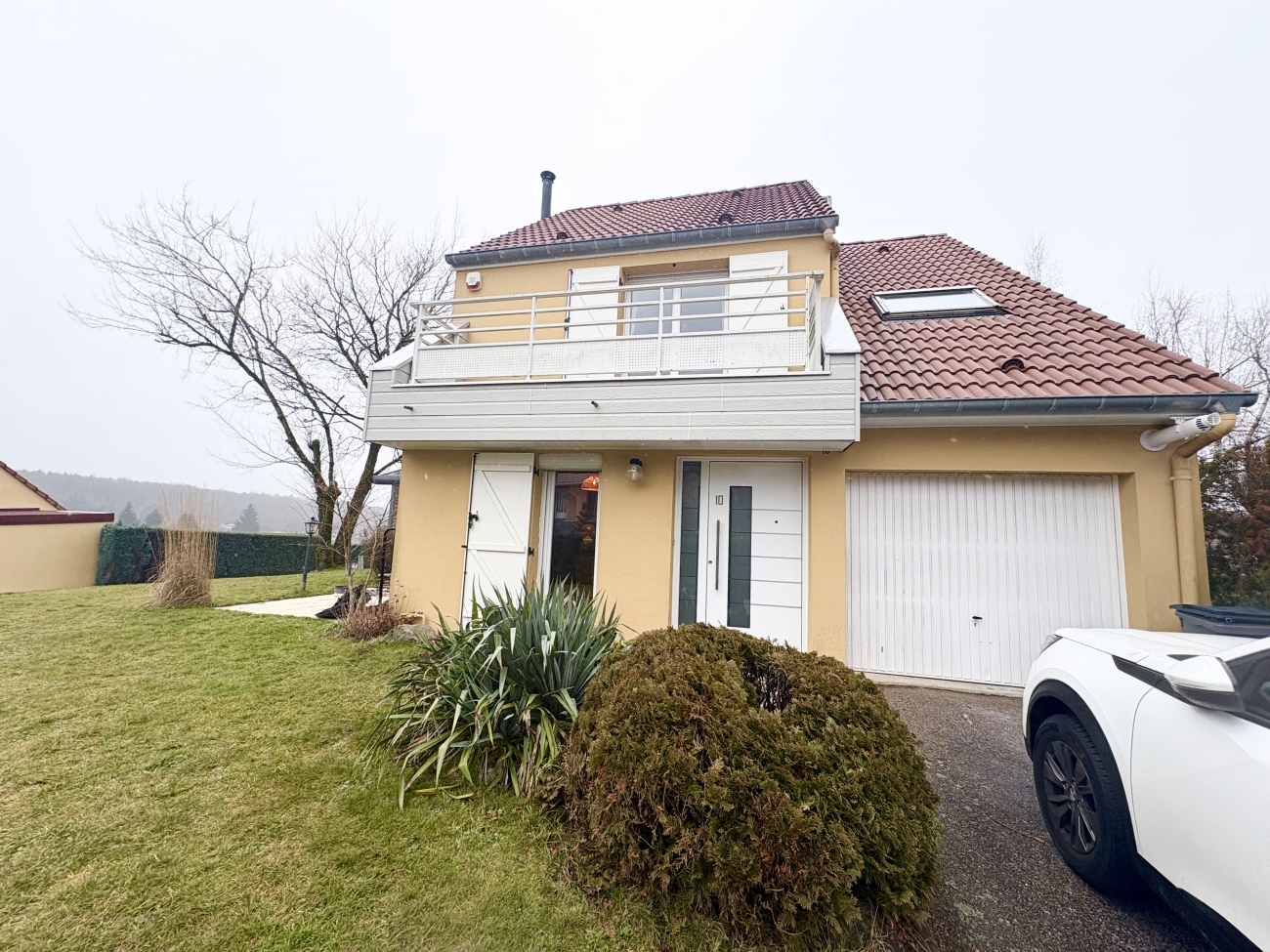 MAISON MEUBLÉE T4 AVEC PISCINE - LES FORGES 