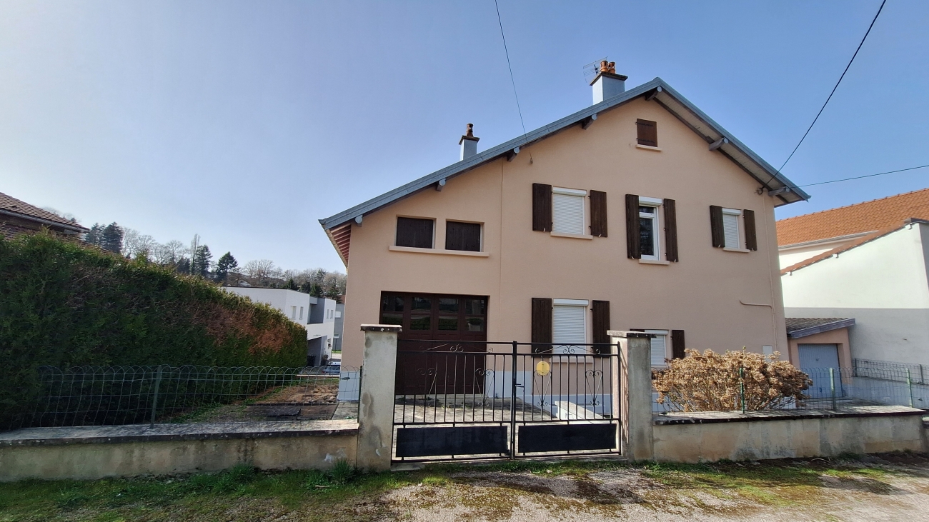 MAISON INDIVIDUELLE SUR SOUS SOL