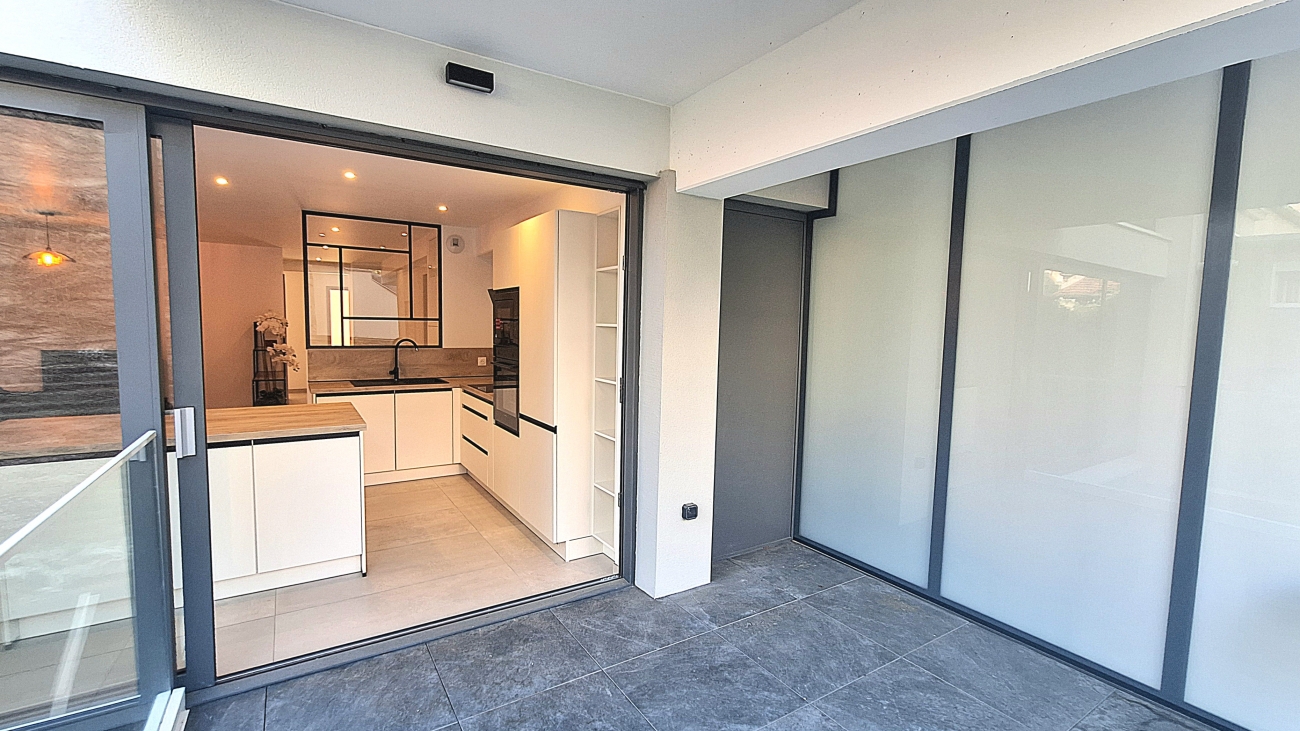 APPARTEMENT TYPE 3 NEUF AVEC TERRASSE & PARKING PRIVATIF
